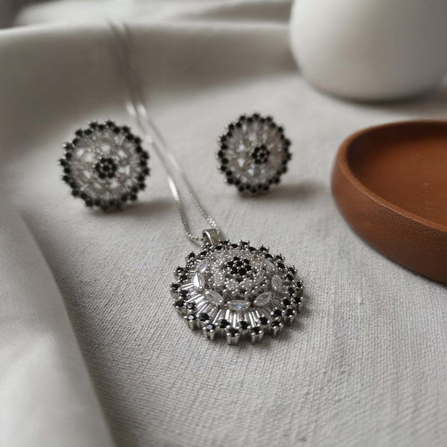 Black & Silver Jewelry Set