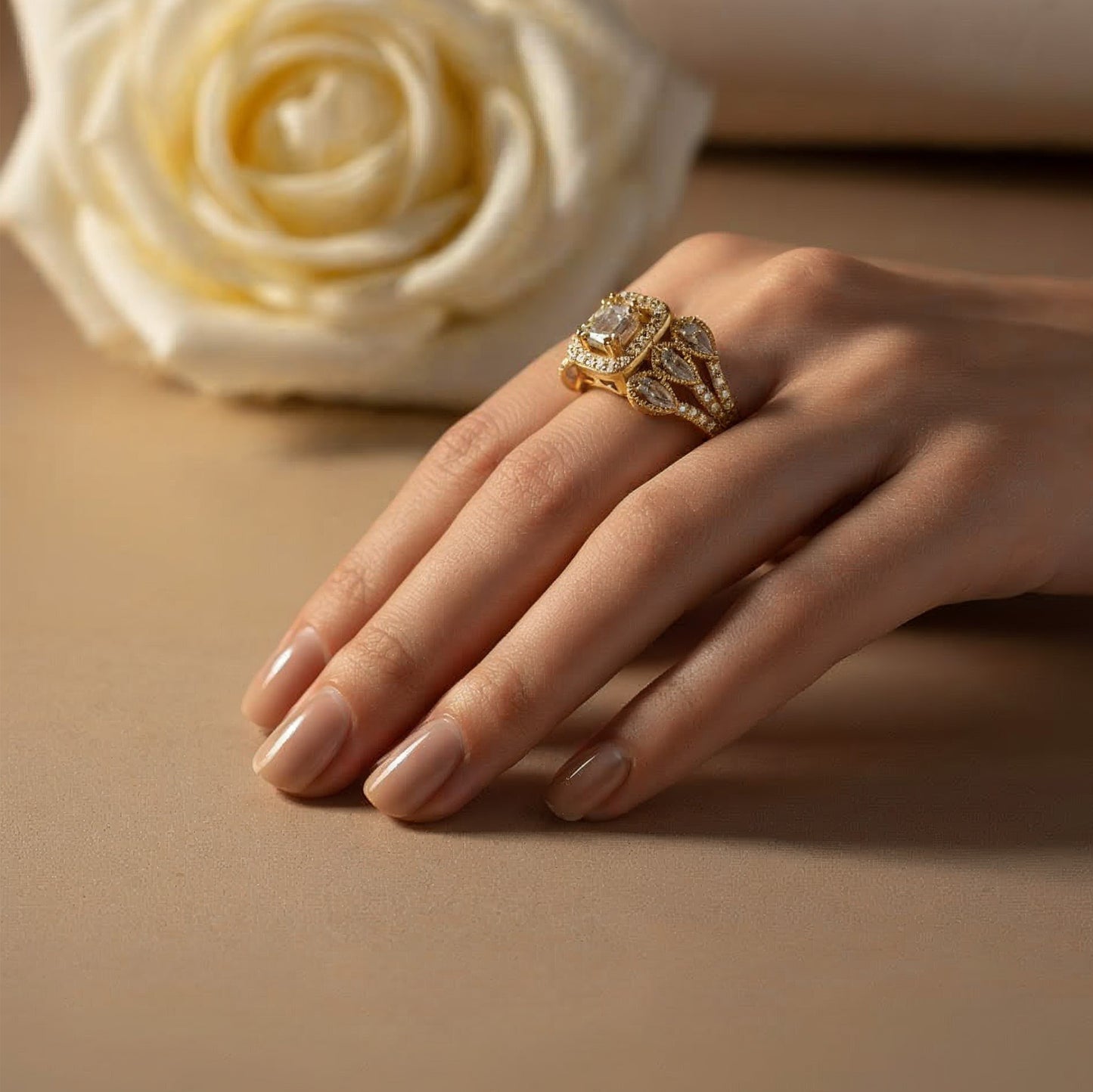 Clasp Ring