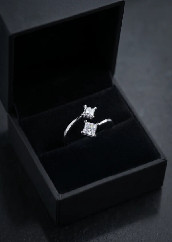 Love Circle Ring