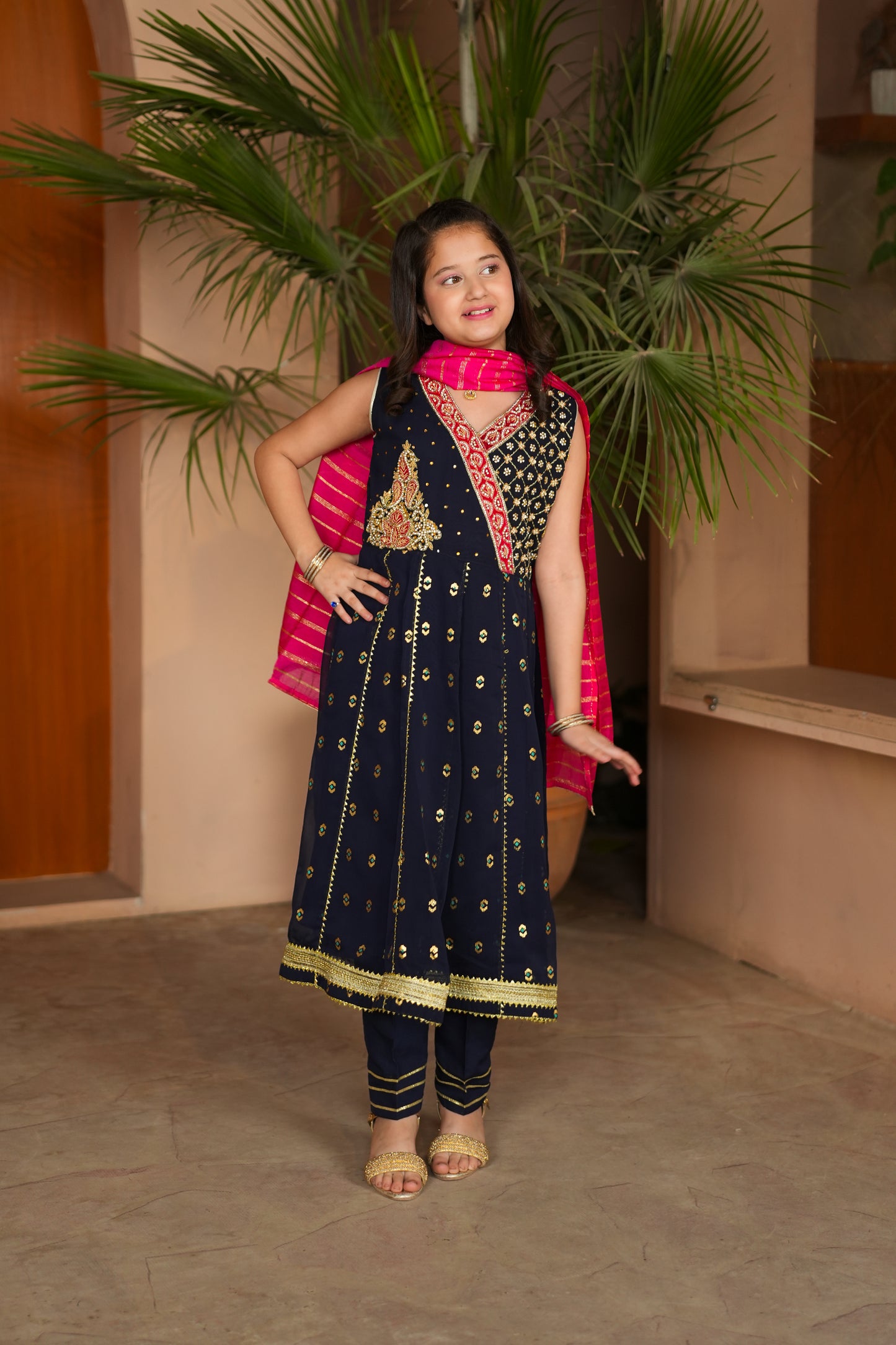 Shalwar Kameez & Pink Dupatta