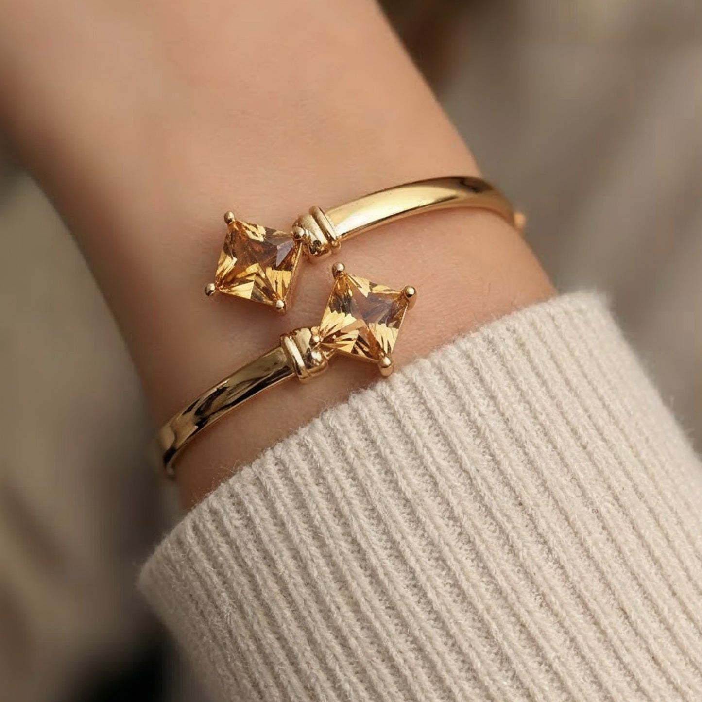 Feminine Thin Gold