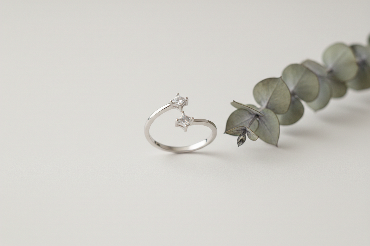Two Star Ring